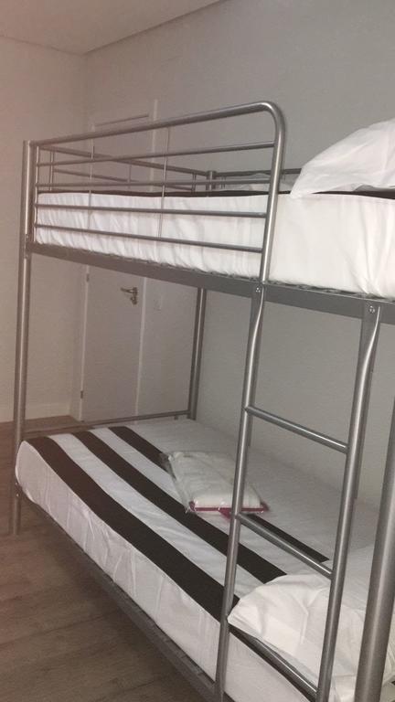 Jmg Hostels Madrid Ngoại thất bức ảnh