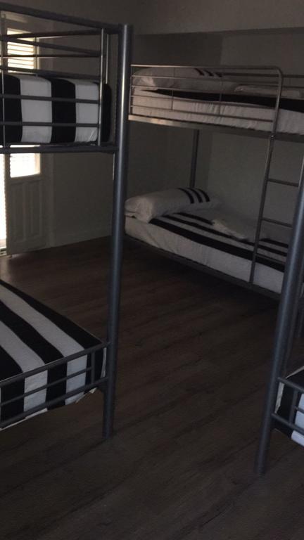 Jmg Hostels Madrid Ngoại thất bức ảnh