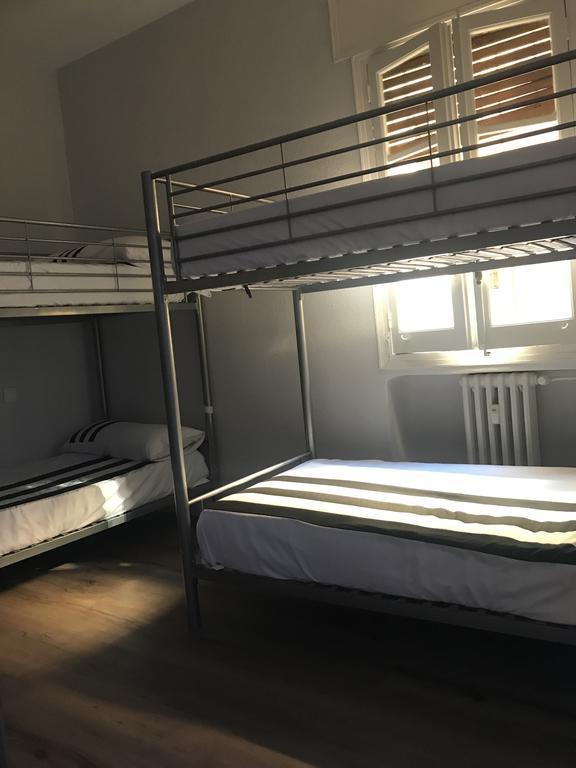 Jmg Hostels Madrid Ngoại thất bức ảnh
