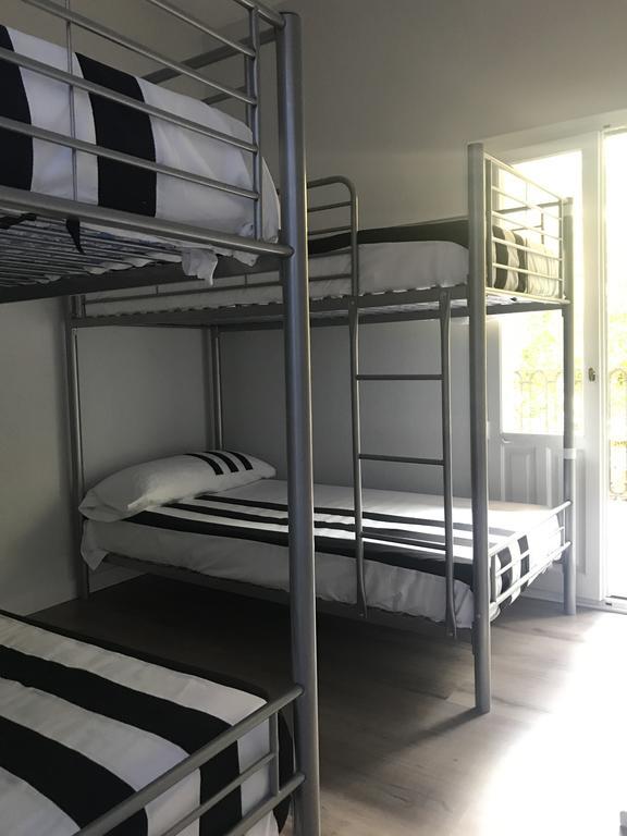 Jmg Hostels Madrid Ngoại thất bức ảnh