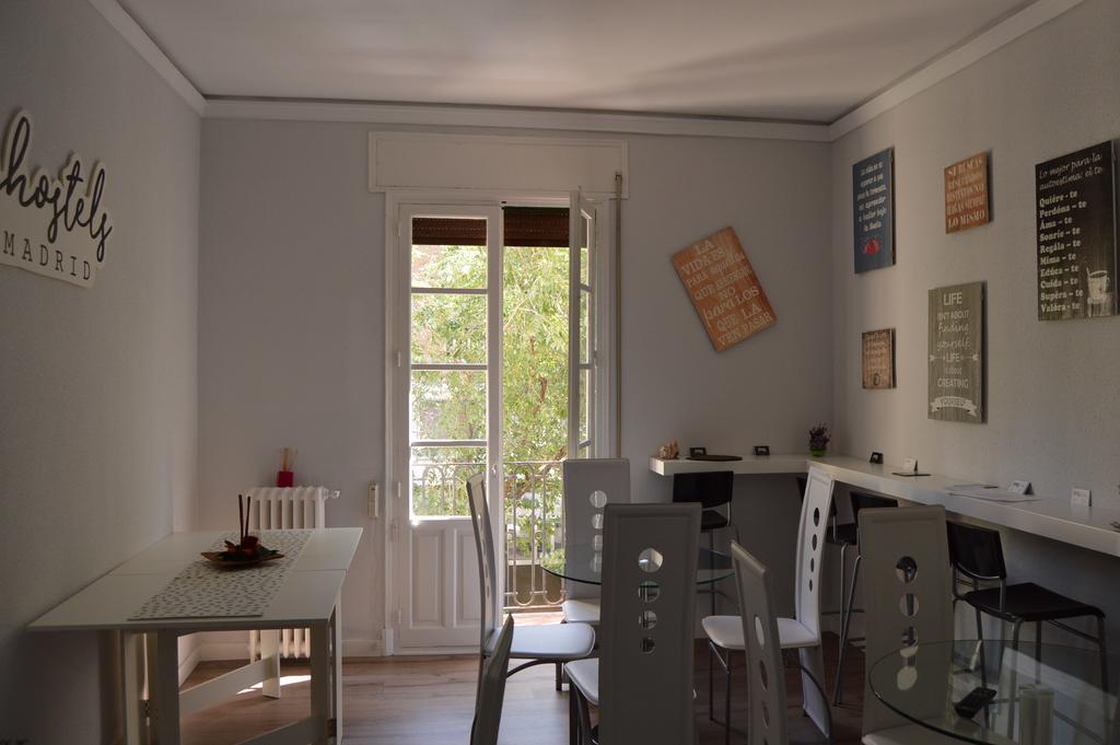 Jmg Hostels Madrid Ngoại thất bức ảnh
