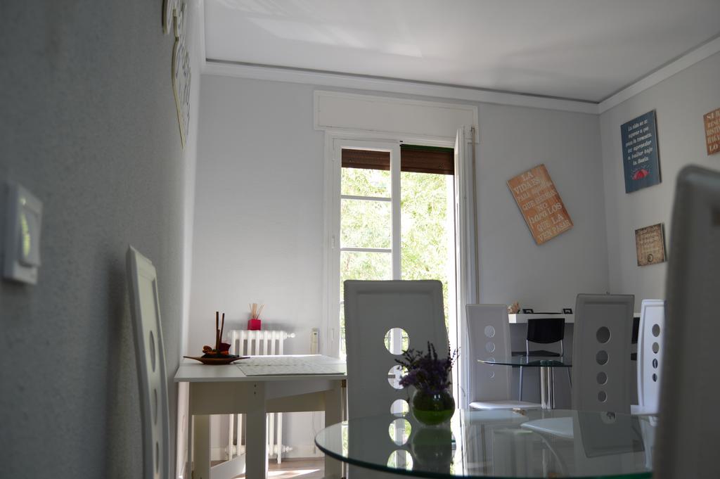 Jmg Hostels Madrid Ngoại thất bức ảnh