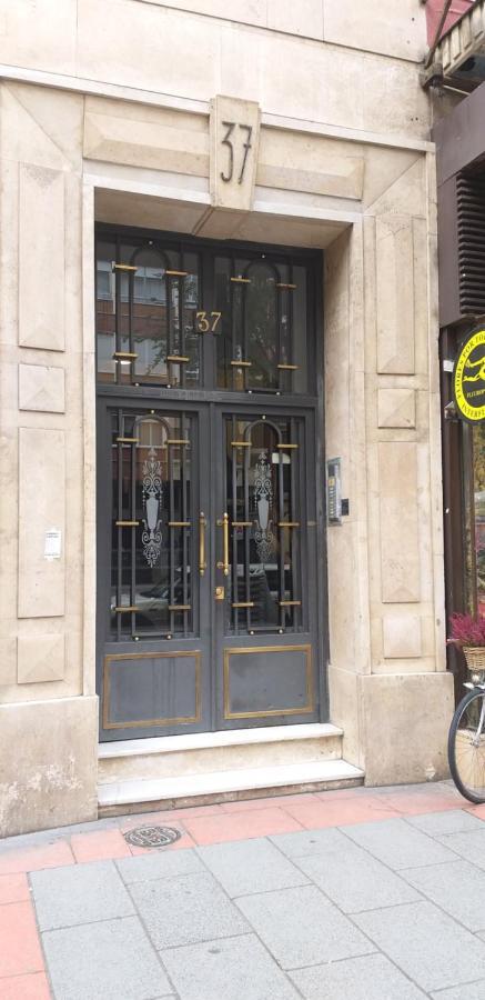 Jmg Hostels Madrid Ngoại thất bức ảnh